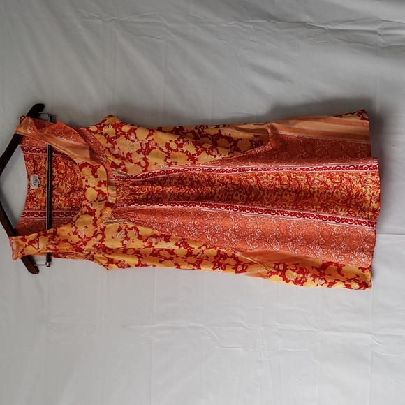 Guru Dresses & Skirts - 🌠2/$55 Guru Fashion Size M/L